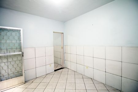 Sala de casa para alugar com 2 quartos, 65m² em Pavuna, Rio de Janeiro