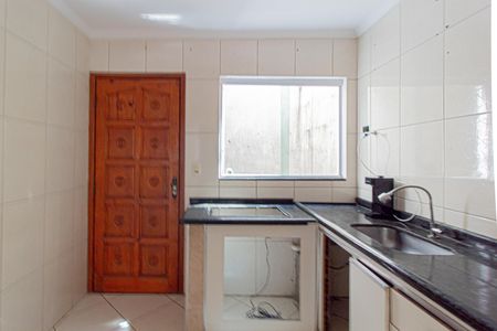 Casa de condomínio à venda com 72m², 2 quartos e 1 vagaCozinha