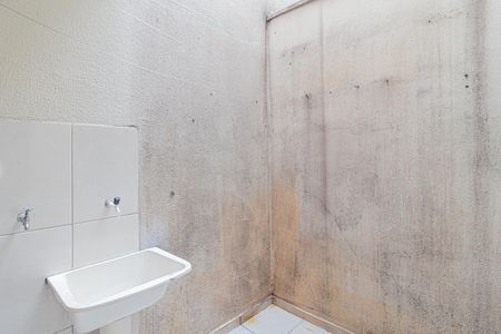 Casa de condomínio à venda com 72m², 2 quartos e 1 vagaÁrea de Serviço