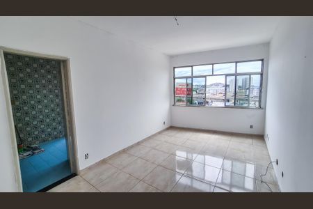Sala de apartamento para alugar com 2 quartos, 65m² em Ramos, Rio de Janeiro