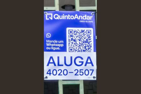 Apartamento para alugar com 65m², 2 quartos e 1 vagaPlaquinha 