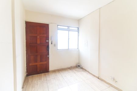 Sala de apartamento para alugar com 2 quartos, 50m² em Jardim Bonifacio, São Paulo
