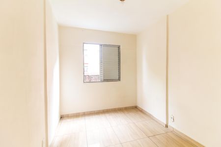 Quarto 1 de apartamento para alugar com 2 quartos, 50m² em Jardim Bonifacio, São Paulo
