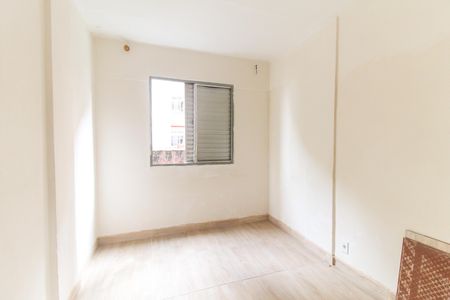Quarto 2 de apartamento para alugar com 2 quartos, 50m² em Jardim Bonifacio, São Paulo