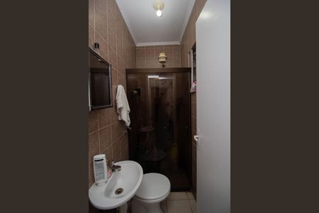 Casa à venda com 130m², 3 quartos e 2 vagas Casa à venda com 130m², 3 quartos e 2 vagasLavabo