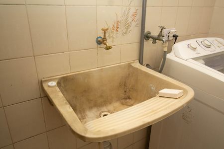 Casa à venda com 130m², 3 quartos e 2 vagas Casa à venda com 130m², 3 quartos e 2 vagasÁrea de Serviço