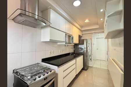 Apartamento para alugar com 87m², 2 quartos e 2 vagas Apartamento para alugar com 87m², 2 quartos e 2 vagasCozinha