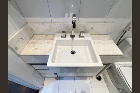 Apartamento para alugar com 87m², 2 quartos e 2 vagas Apartamento para alugar com 87m², 2 quartos e 2 vagasBanheiro