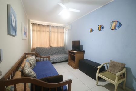 Sala de apartamento para alugar com 1 quarto, 60m² em Vila Alzira, Guarujá