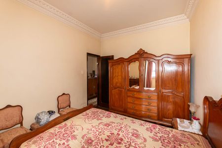 Apartamento à venda com 160m², 4 quartos e sem vagaQuarto 1