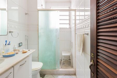 Apartamento à venda com 160m², 4 quartos e sem vagaBanheiro 1