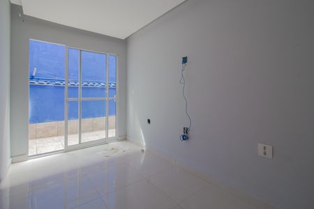 Sala de casa para alugar com 2 quartos, 90m² em Vila Falchi, Mauá