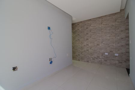 Sala de casa para alugar com 2 quartos, 90m² em Vila Falchi, Mauá