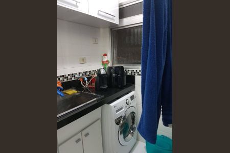 Apartamento à venda com 58m², 2 quartos e 1 vagaÁrea de serviço