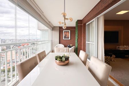 Apartamento à venda com 127m², 3 quartos e 2 vagasSacada