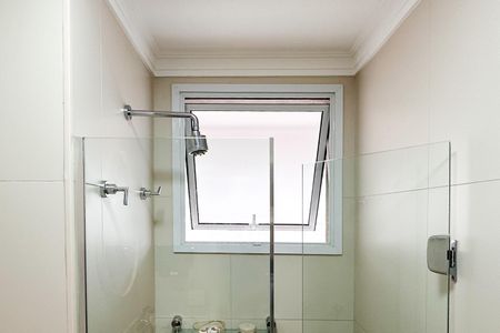 Apartamento à venda com 127m², 3 quartos e 2 vagasBanheiro da Suíte 1