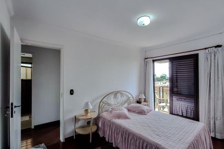 Apartamento para alugar com 110m², 3 quartos e 1 vagaQuarto 3 - Suíte