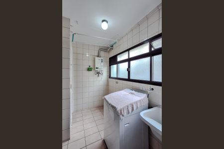 Apartamento para alugar com 110m², 3 quartos e 1 vagaÁrea de Serviço