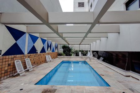 Apartamento para alugar com 110m², 3 quartos e 1 vagaÁrea comum - Piscina