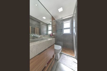 Apartamento à venda com 129m², 3 quartos e 2 vagas Apartamento à venda com 129m², 3 quartos e 2 vagasBanheiro Social