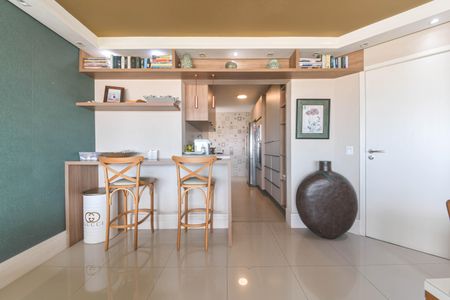 Sala de apartamento à venda com 3 quartos, 129m² em Jardim Aeroporto, São Paulo