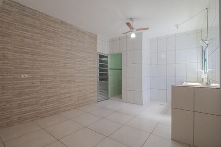 Sala/Sala de jantar/Cozinha de casa para alugar com 2 quartos, 60m² em Vila Falchi, Mauá