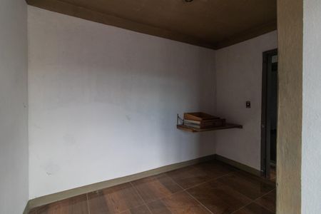 Casa à venda com 298m², 6 quartos e 4 vagasQuarto 1 - Casa 1