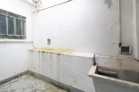 Casa à venda com 298m², 6 quartos e 4 vagasCozinha e Área de Serviço - Casa 1