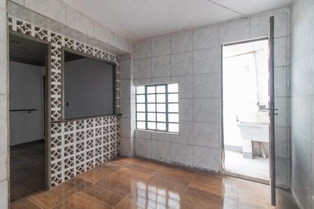 Casa à venda com 298m², 6 quartos e 4 vagasCozinha e Área de Serviço - Casa 1