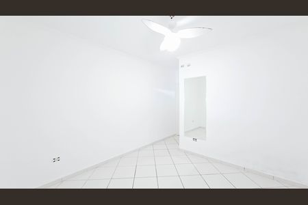 Casa à venda com 102m², 2 quartos e 2 vagas Casa à venda com 102m², 2 quartos e 2 vagasQuarto 2 - Suíte