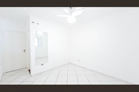 Casa à venda com 102m², 2 quartos e 2 vagas Casa à venda com 102m², 2 quartos e 2 vagasQuarto 2 - Suíte