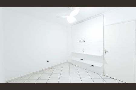 Quarto 1 de casa para alugar com 2 quartos, 102m² em Jardim Santa Clara, Guarulhos