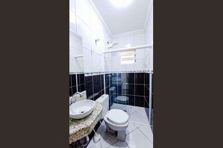 Casa à venda com 102m², 2 quartos e 2 vagas Casa à venda com 102m², 2 quartos e 2 vagasBanheiro Social