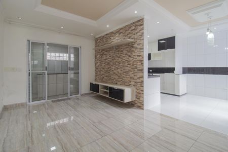 Sala de casa para alugar com 2 quartos, 110m² em Vila Falchi, Mauá
