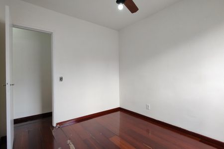 Apartamento à venda com 55m², 3 quartos e 1 vagaQuarto 2