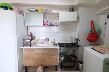 Apartamento para alugar com 44m², 2 quartos e sem vagaCozinha e Área de Serviço