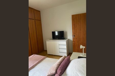 Quarto de apartamento para alugar com 4 quartos, 170m² em Lourdes, Belo Horizonte