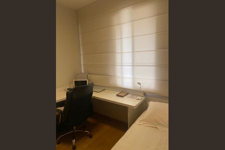 Apartamento para alugar com 170m², 4 quartos e 2 vagas Apartamento para alugar com 170m², 4 quartos e 2 vagasQuarto