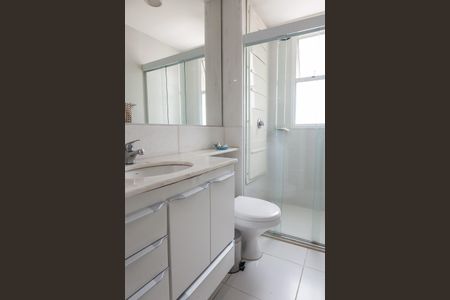 Apartamento à venda com 126m², 4 quartos e 3 vagasBanheiro Social