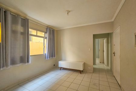 Sala de apartamento para alugar com 1 quarto, 50m² em Vila Alzira, Guarujá