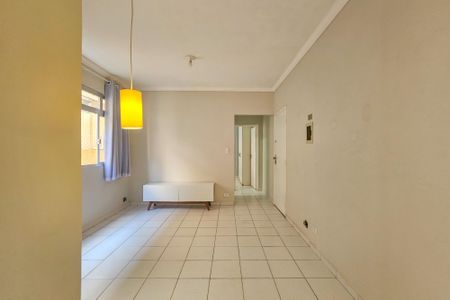 Sala de apartamento para alugar com 1 quarto, 50m² em Vila Alzira, Guarujá