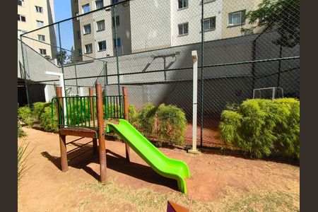 Apartamento para alugar com 55m², 2 quartos e sem vagaPlayground