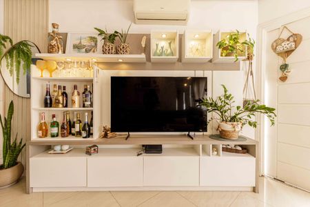 Casa de condomínio à venda com 94m², 3 quartos e 2 vagasSala