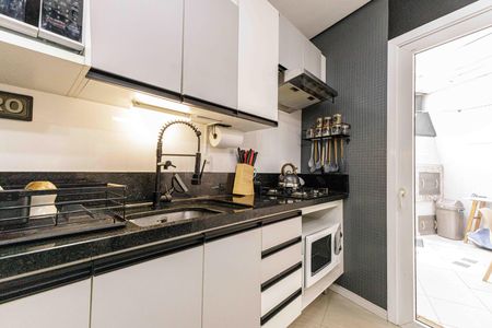 Casa de condomínio à venda com 94m², 3 quartos e 2 vagasCozinha