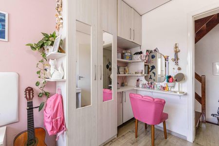 Casa de condomínio à venda com 94m², 3 quartos e 2 vagasQuarto 3