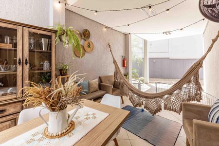 Casa de condomínio à venda com 94m², 3 quartos e 2 vagasEspaço Gourmet