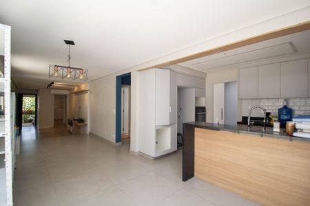 Sala de Jantar de casa à venda com 3 quartos, 220m² em Vila Cruz das Almas, São Paulo
