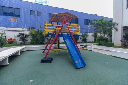 Apartamento à venda com 65m², 3 quartos e 2 vagas