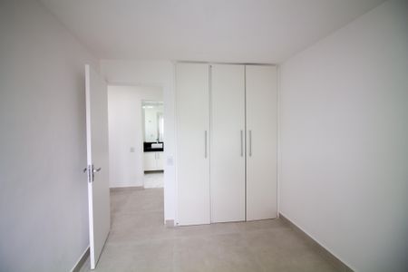Apartamento para alugar com 76m², 3 quartos e 1 vagaQuarto 1