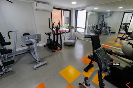 Apartamento para alugar com 185m², 5 quartos e 3 vagas Apartamento para alugar com 185m², 5 quartos e 3 vagasÁrea comum - Academia